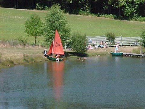 self catering lake shot